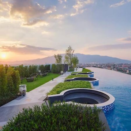 Astra Sky River High Floor,3 Bedrooms 97㎡ 山景房带浴缸 Chiang Mai Buitenkant foto