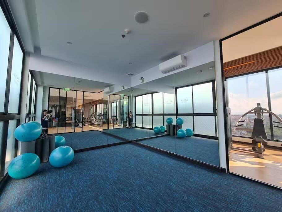 Astra Sky River High Floor,3 Bedrooms 97㎡ 山景房带浴缸 Chiang Mai Buitenkant foto