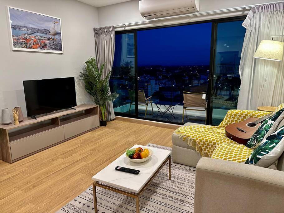 Astra Sky River High Floor,3 Bedrooms 97㎡ 山景房带浴缸 Chiang Mai Buitenkant foto
