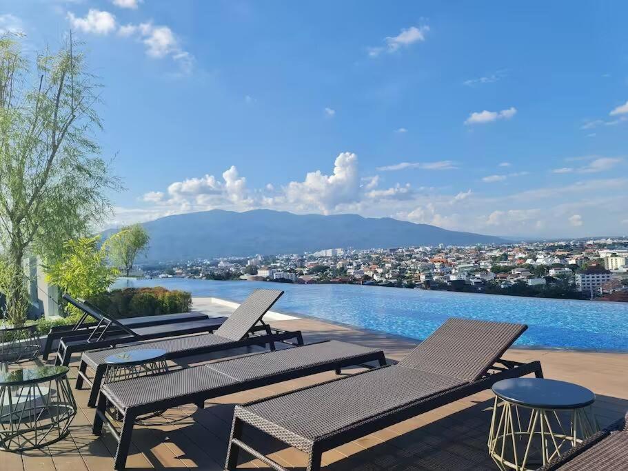 Astra Sky River High Floor,3 Bedrooms 97㎡ 山景房带浴缸 Chiang Mai Buitenkant foto