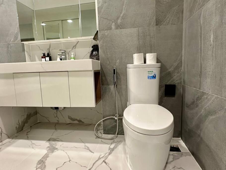 Astra Sky River High Floor,3 Bedrooms 97㎡ 山景房带浴缸 Chiang Mai Buitenkant foto