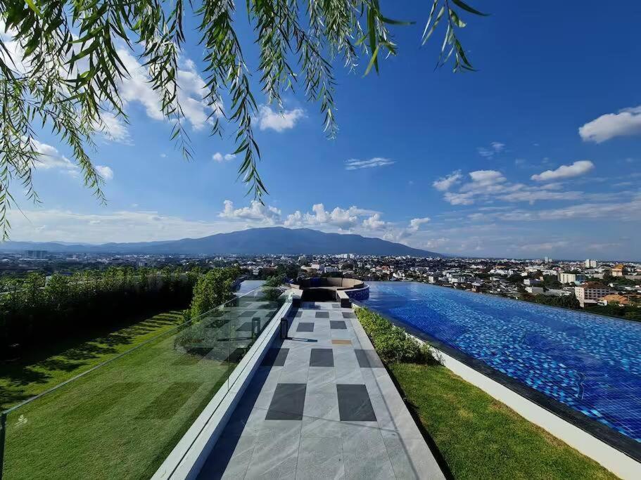 Astra Sky River High Floor,3 Bedrooms 97㎡ 山景房带浴缸 Chiang Mai Buitenkant foto